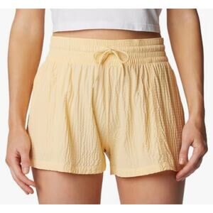 NWT Columbia Womens Boundless Trek Active Short